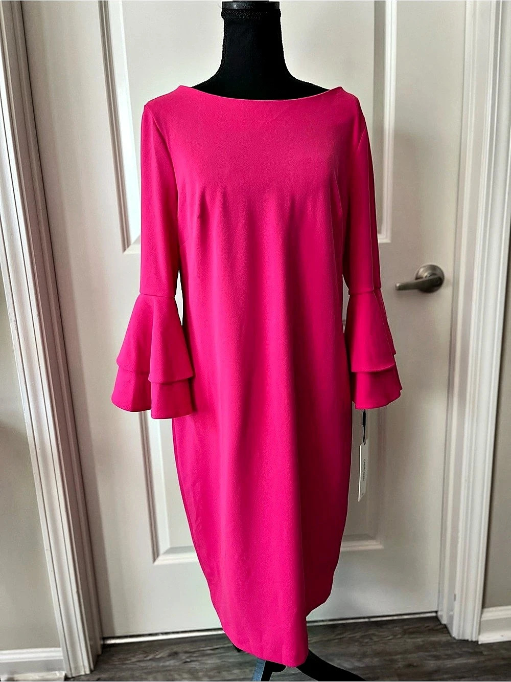 Calvin Klein Ruffle Sleeve Midi Dress in Fuchsia Size 14 Like New